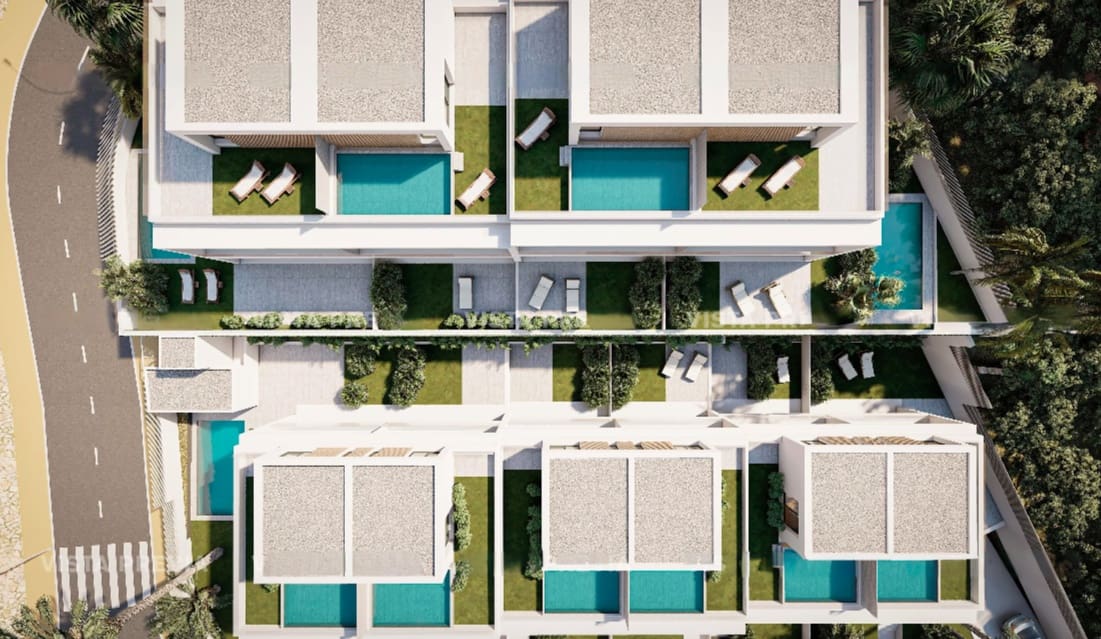 4 soveværelse Semi-Rækkehus til salg i Estepona med swimmingpool garage - € 795.000 (Ref: 9479114)