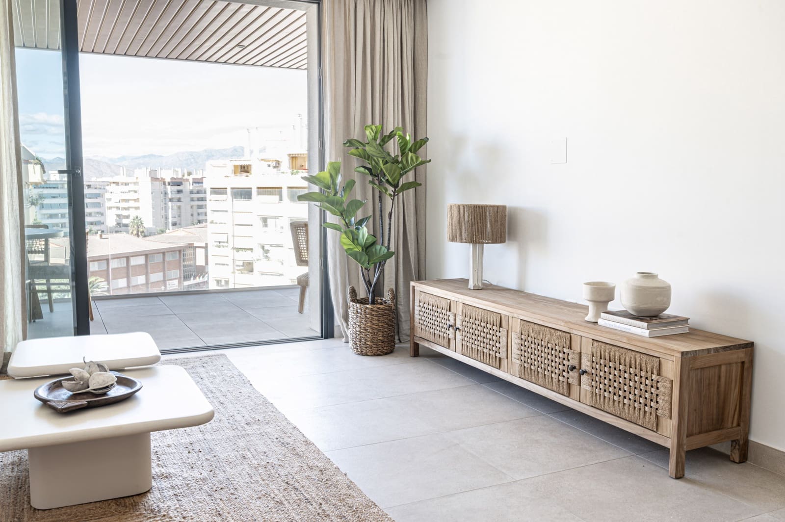 2 sypialnia Apartament na sprzedaż w Fuengirola z basenem garażem - 659 500 € (Ref: 9480992)