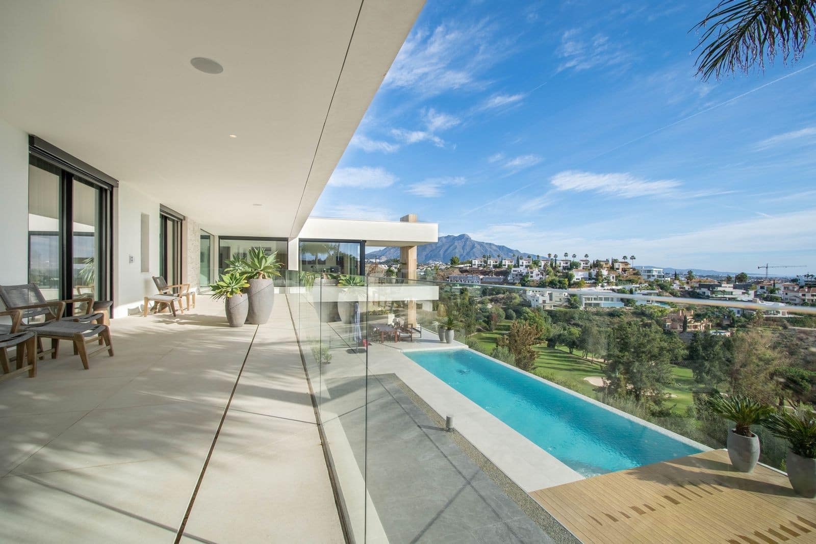 Chalet de 5 habitaciones en Benahavís en venta con piscina garaje - 5.600.000 € (Ref: 9480993)