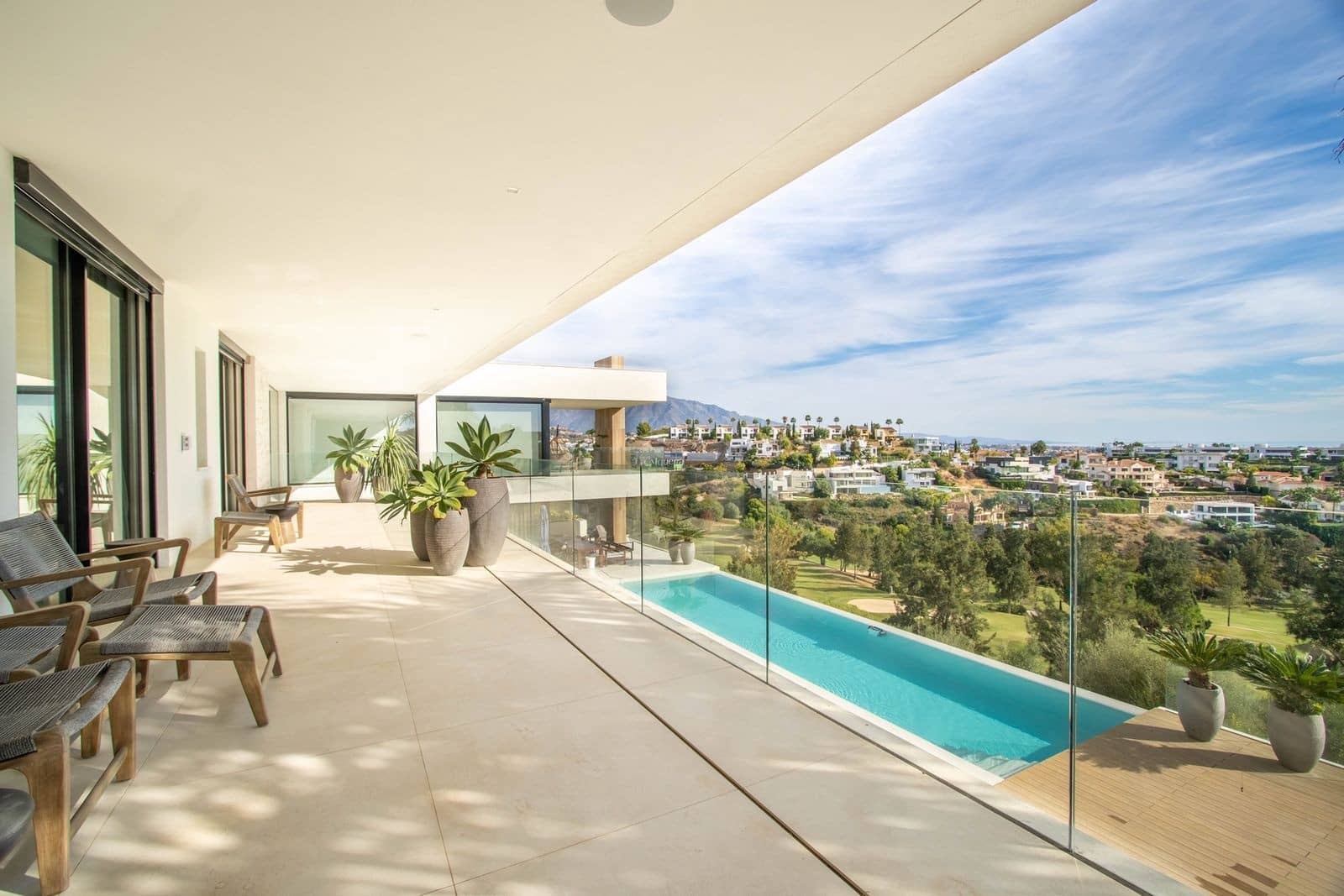 Chalet de 5 habitaciones en Benahavís en venta con piscina garaje - 5.600.000 € (Ref: 9480993)