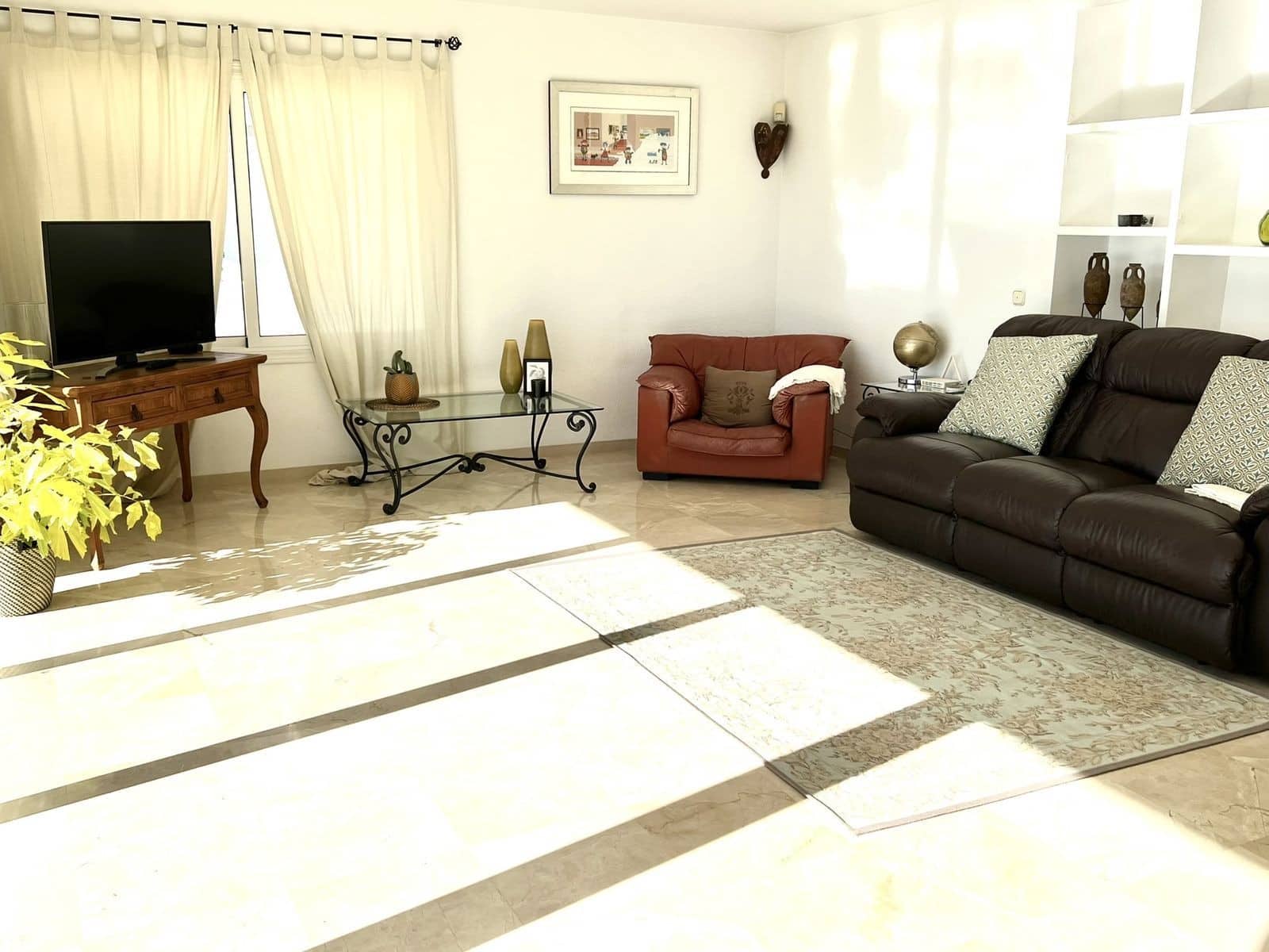 4 bedroom Villa for sale in Mijas with pool garage - € 1,555,000 (Ref: 9480994)