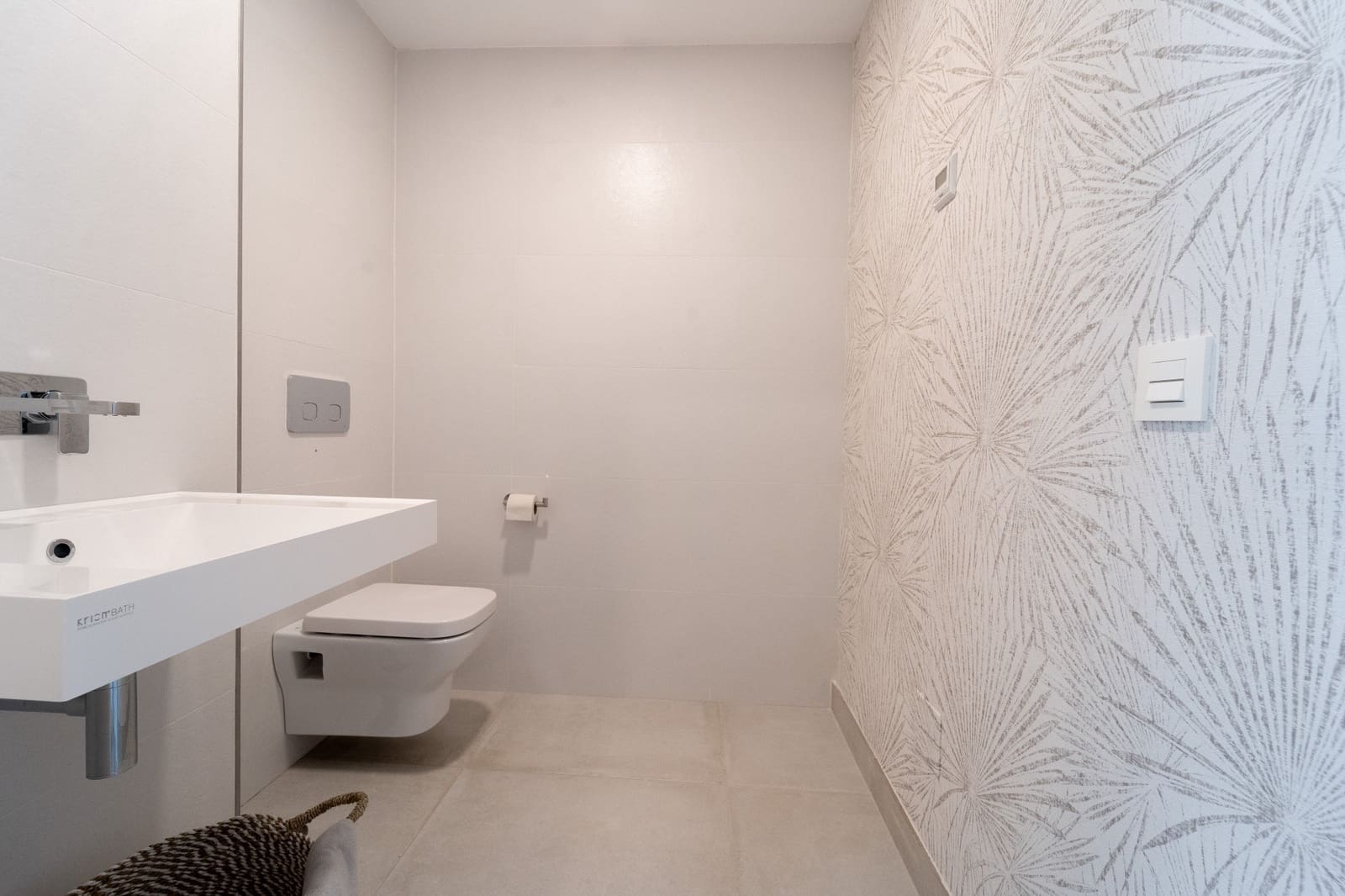 4 bedroom Townhouse for sale in Mijas Costa with pool garage - € 788,000 (Ref: 9486688)