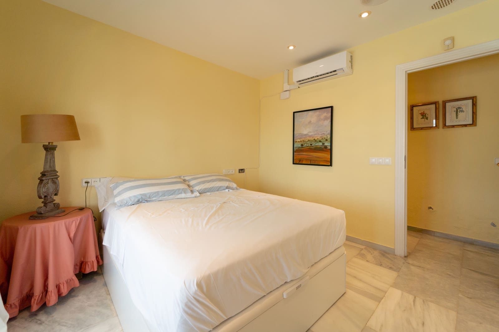 5 soveværelse Villa til salg i Mijas Costa med swimmingpool garage - € 2.450.000 (Ref: 9486689)