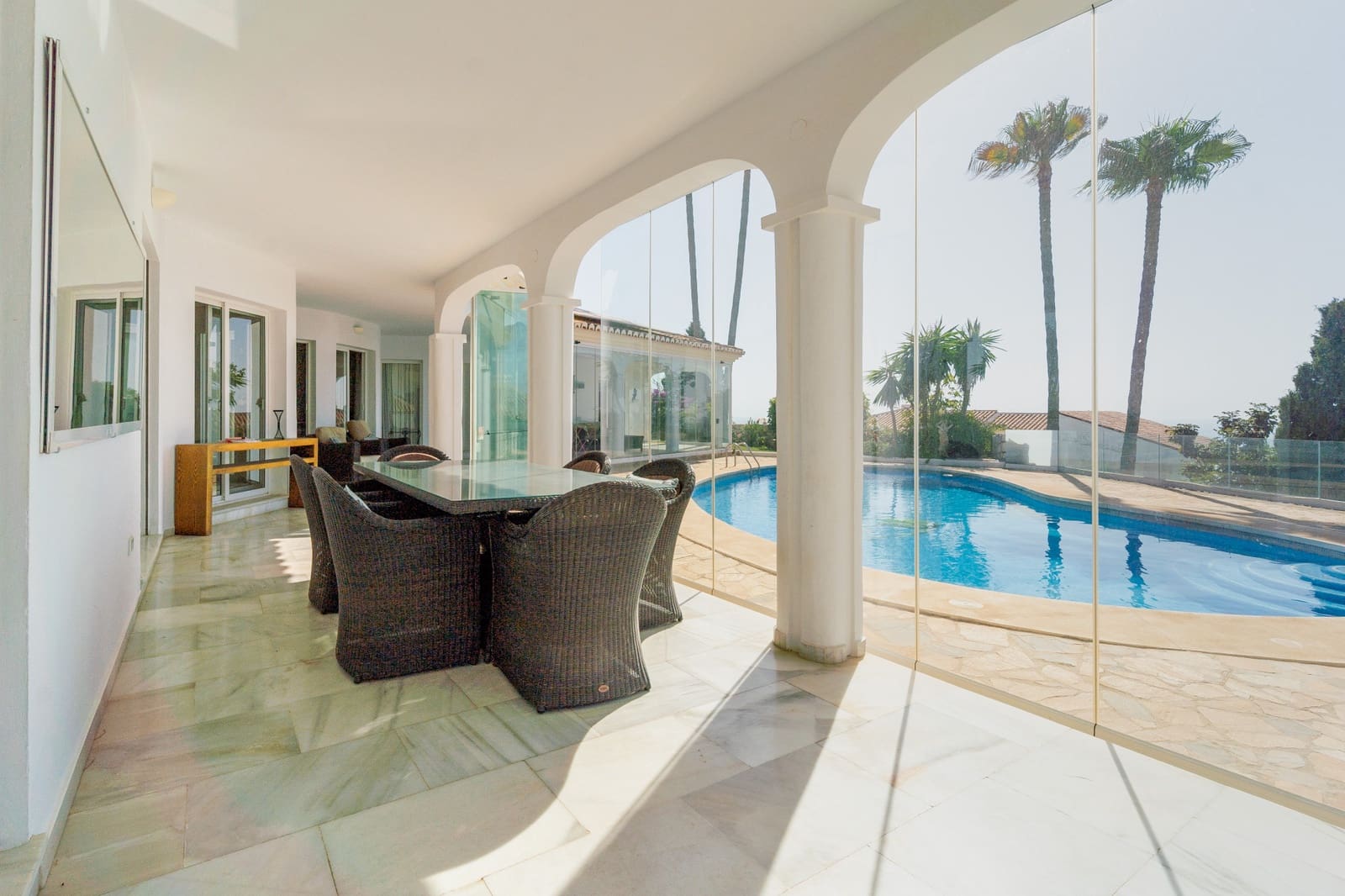 5 bedroom Villa for sale in Mijas Costa with pool garage - € 2,450,000 (Ref: 9486689)