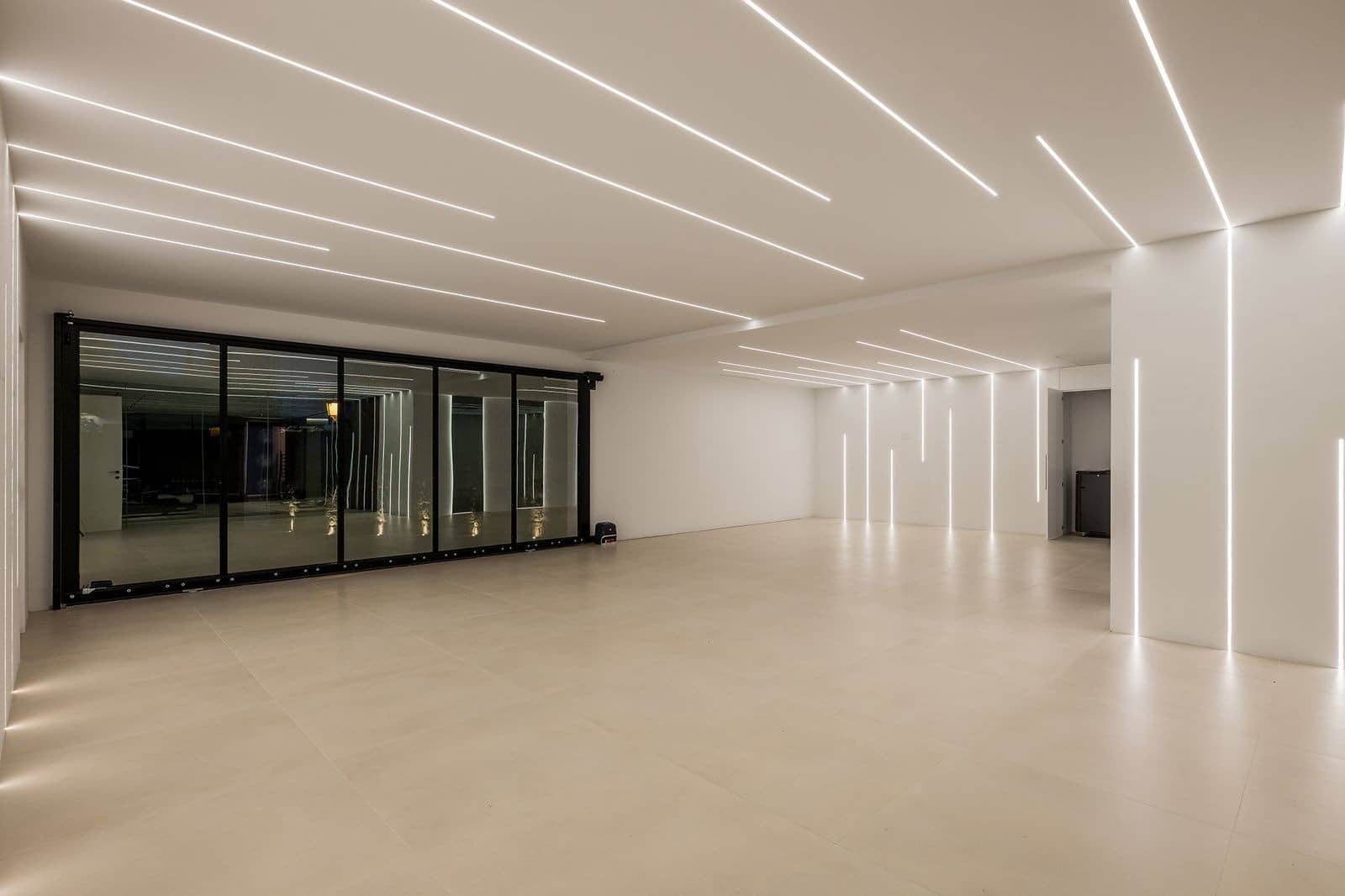 5 camera da letto Villa in vendita in Golden Mile con piscina garage - 9.950.000 € (Rif: 9494423)