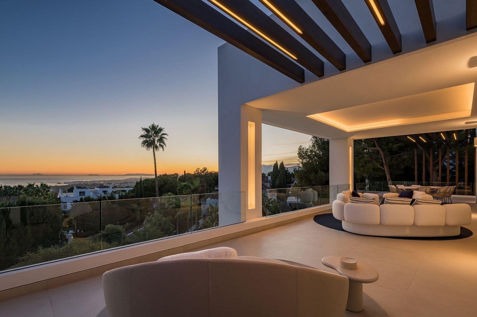 5 camera da letto Villa in vendita in Golden Mile con piscina garage - 9.950.000 € (Rif: 9494423)