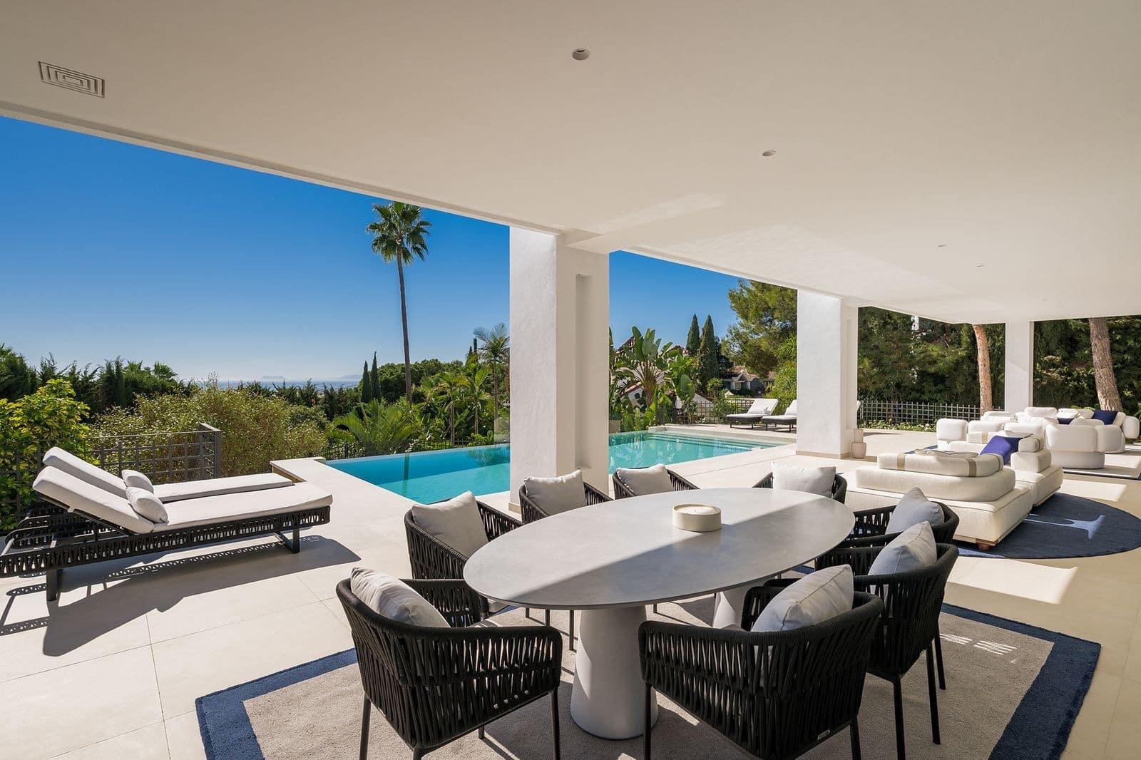 5 camera da letto Villa in vendita in Golden Mile con piscina garage - 9.950.000 € (Rif: 9494423)