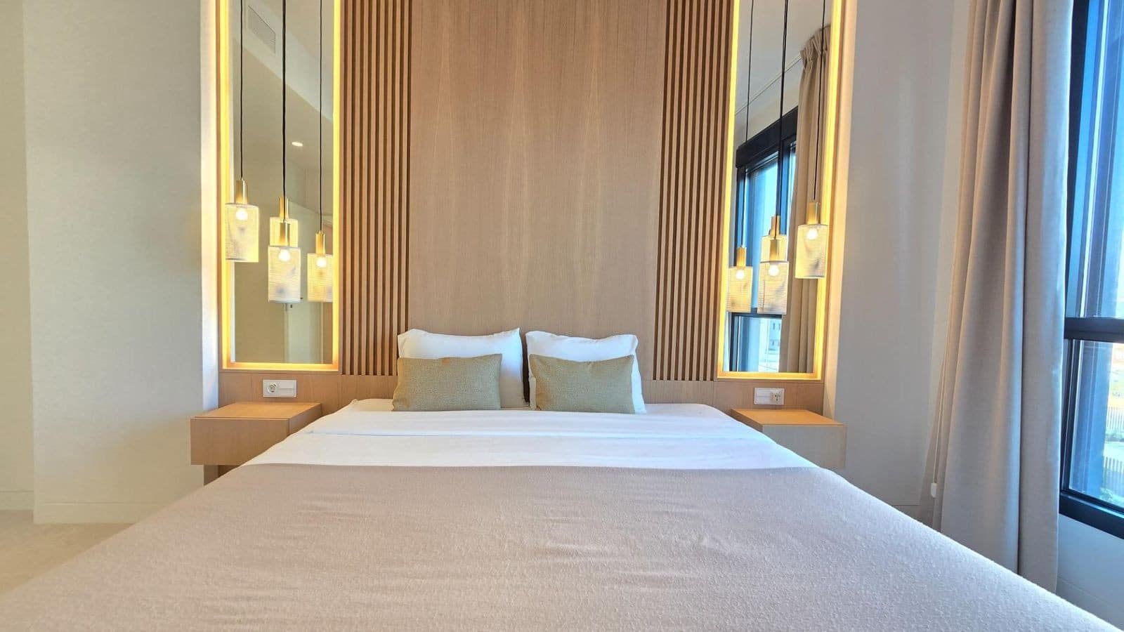 3 bedroom Apartment for sale in Torremolinos with pool garage - € 1,550,000 (Ref: 9494424)