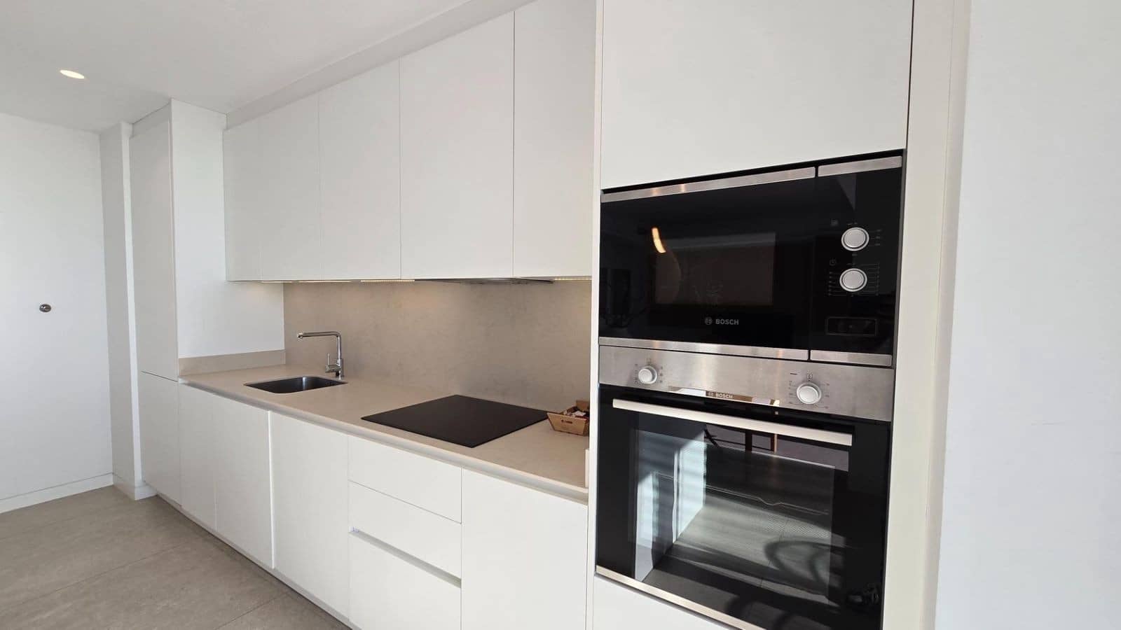 3 soverom Leilighet til salgs i Torremolinos med svømmebasseng garasje - € 1 550 000 (Ref: 9494424)