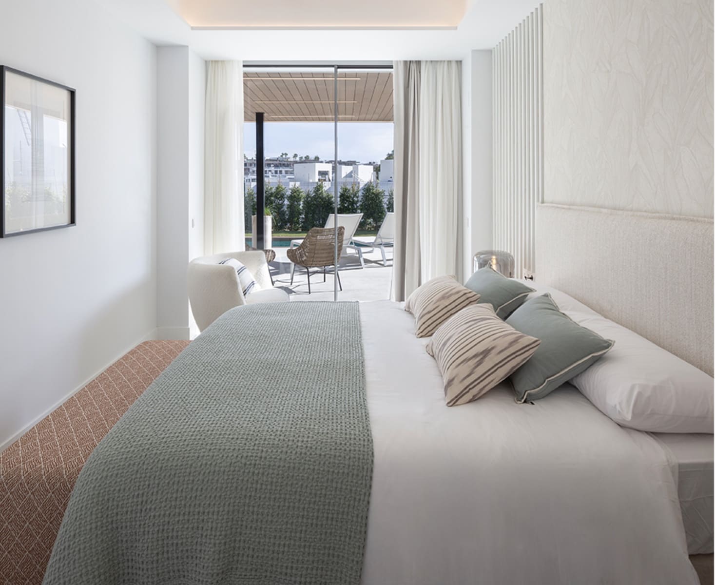 3 bedroom Penthouse for sale in Marbella with pool garage - € 1,500,000 (Ref: 9497032)