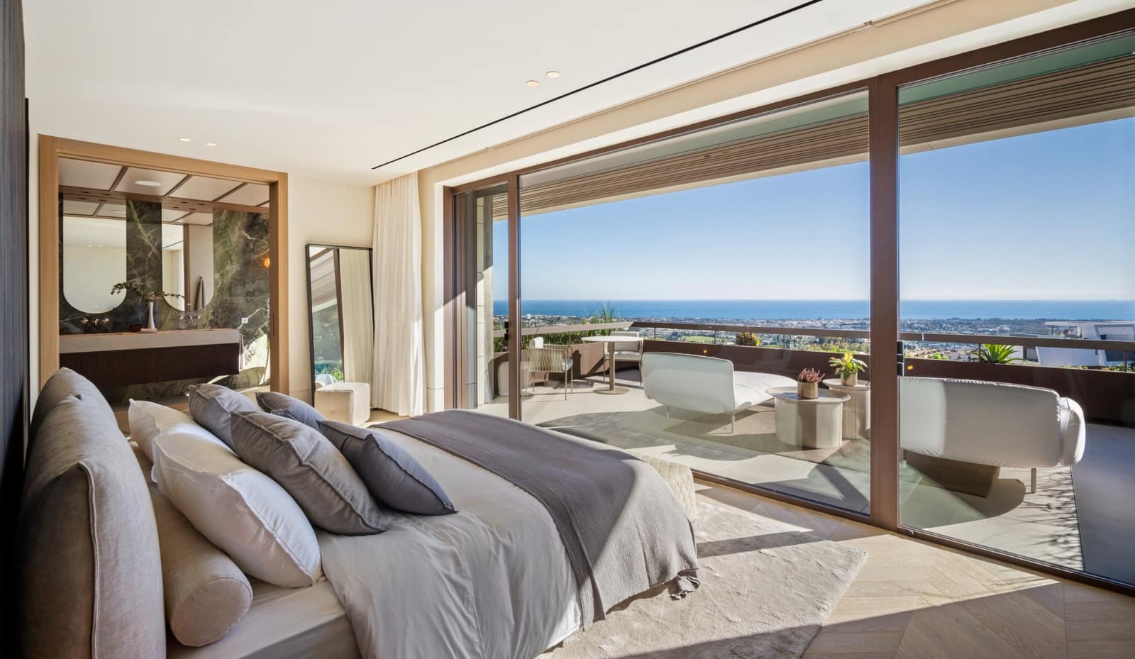 5 soverom Villa til salgs i Benahavis med svømmebasseng garasje - € 7 395 000 (Ref: 9497041)