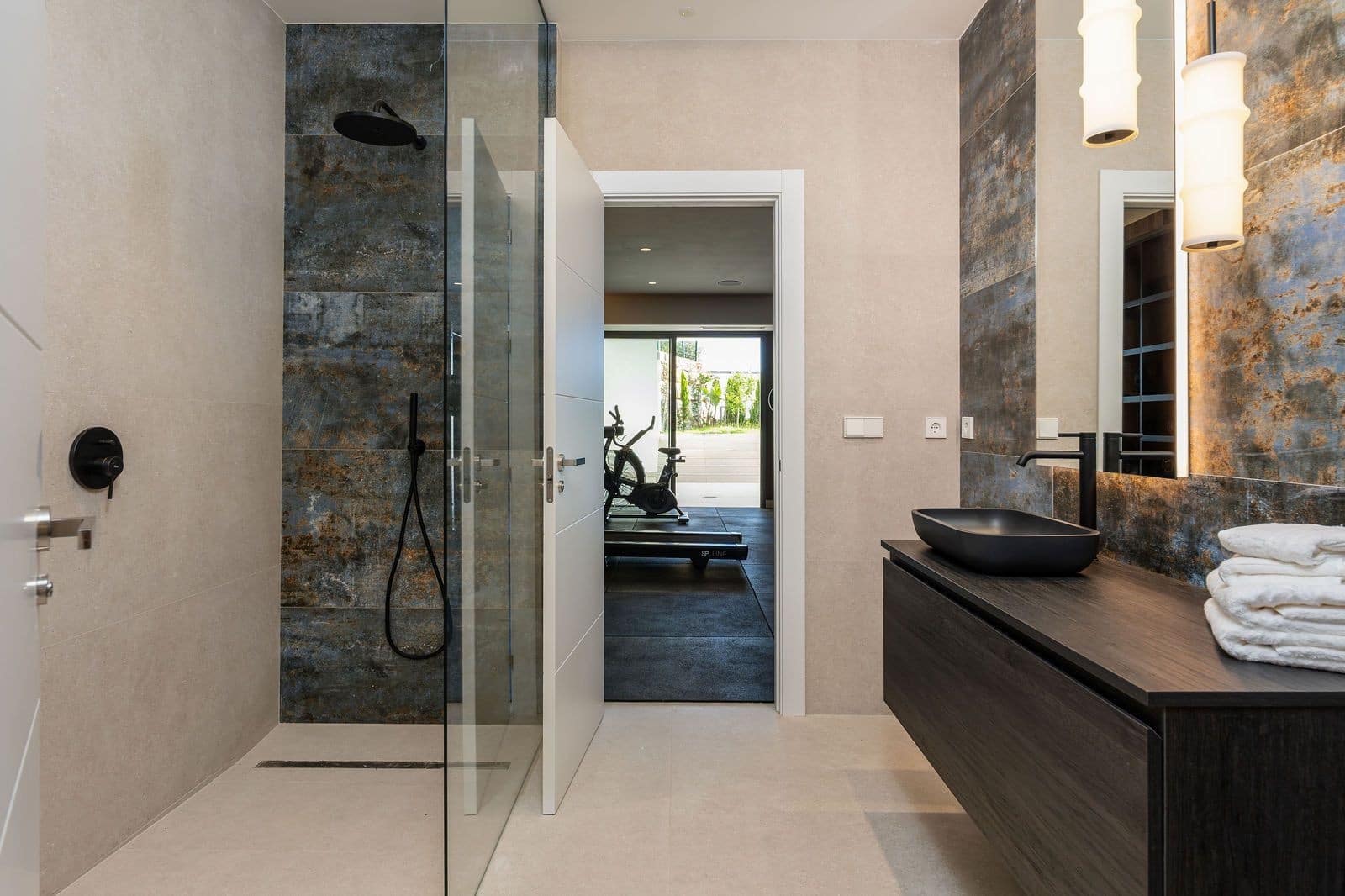 5 slaapkamer Villa te koop in Marbella met zwembad garage - € 4.400.000 (Ref: 9498934)