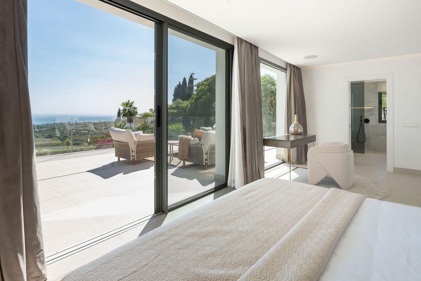 5 slaapkamer Villa te koop in Marbella met zwembad garage - € 4.400.000 (Ref: 9498934)