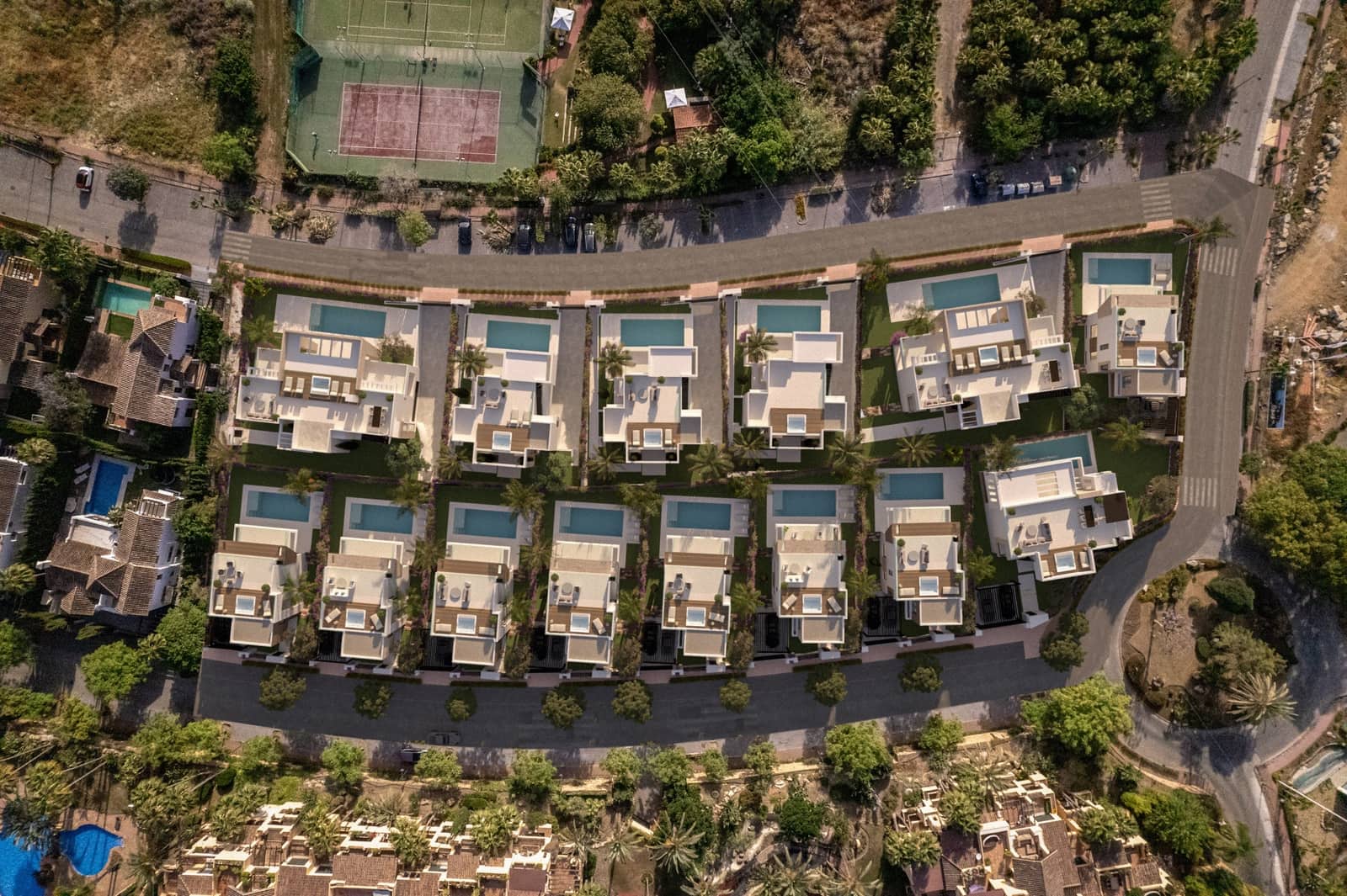 5 soveværelse Villa til salg i Estepona med swimmingpool garage - € 2.100.000 (Ref: 9498936)