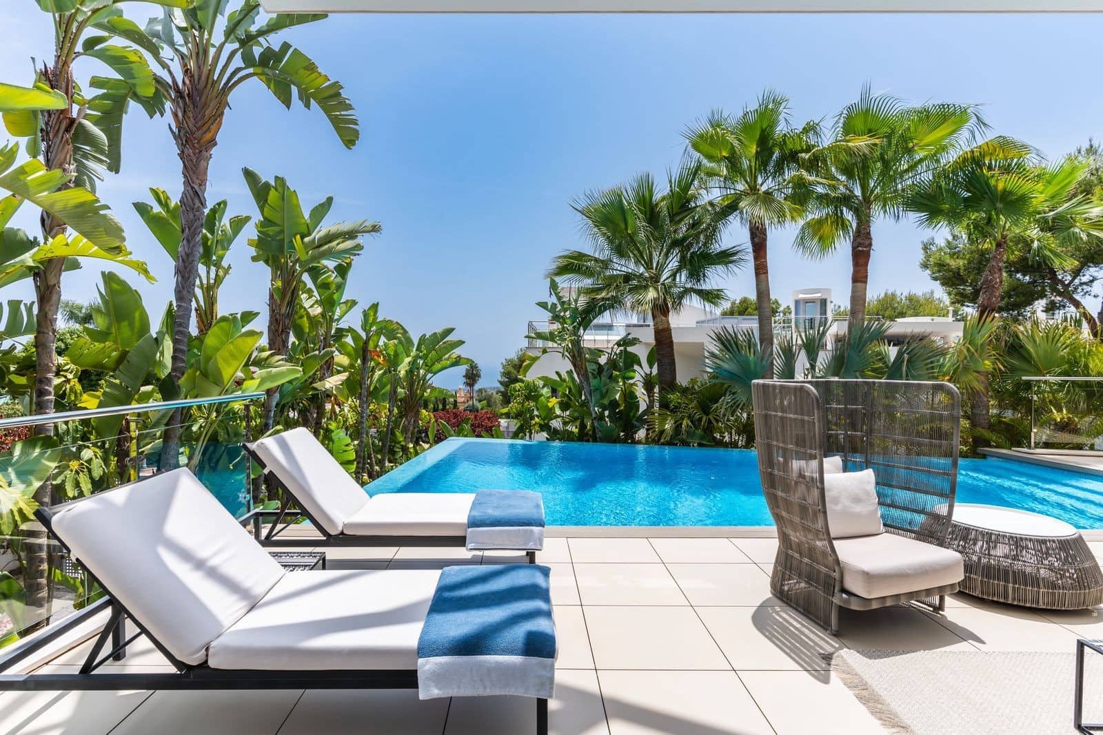 4 Zimmer Villa zu verkaufen in Marbella mit Pool Garage - 3.950.000 € (Ref: 9499674)