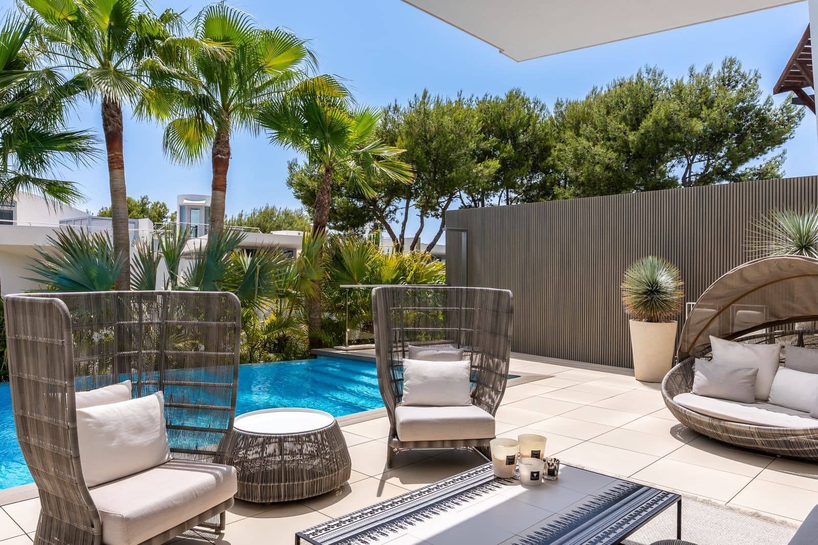 4 Zimmer Villa zu verkaufen in Marbella mit Pool Garage - 3.950.000 € (Ref: 9499674)
