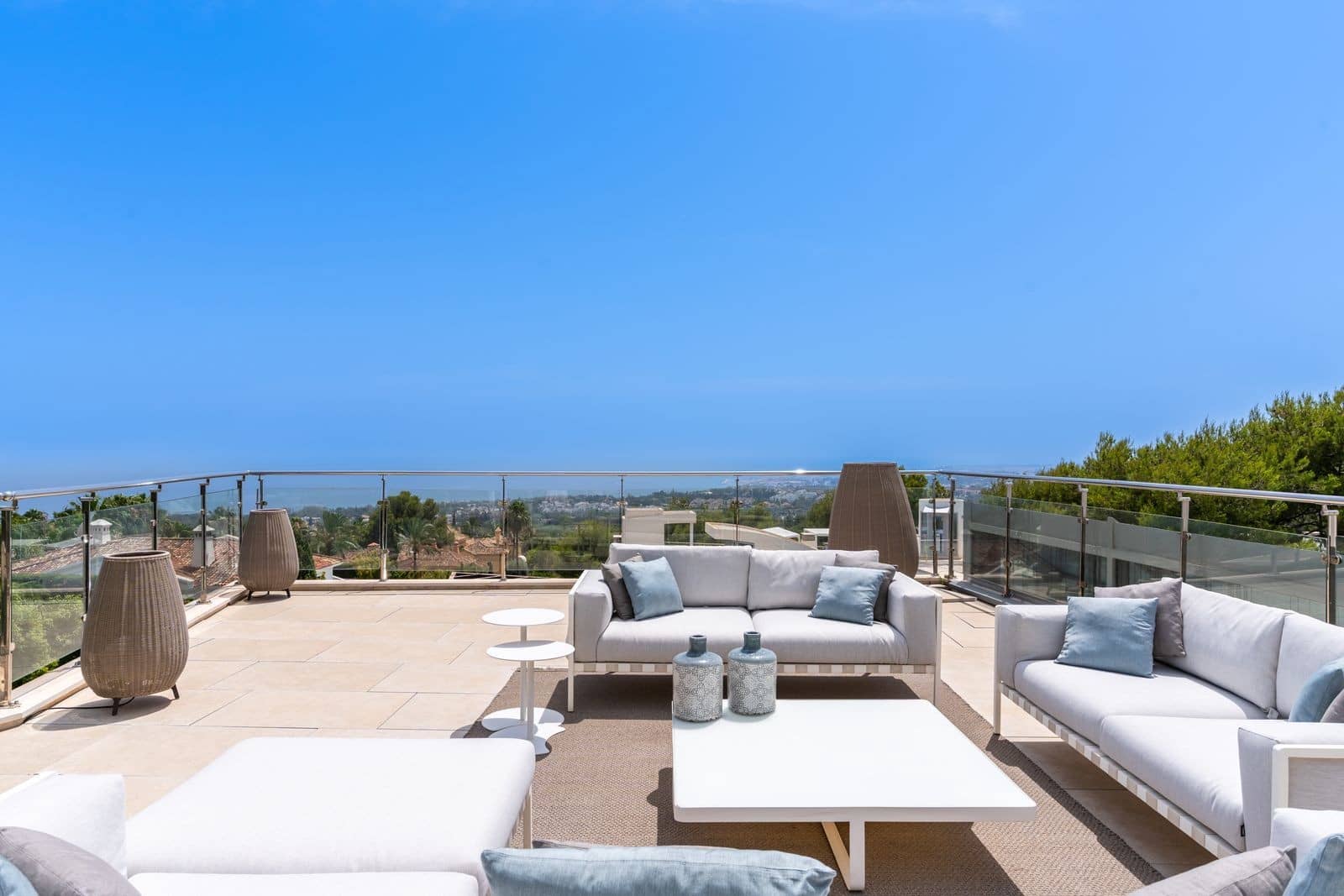4 Zimmer Villa zu verkaufen in Marbella mit Pool Garage - 3.950.000 € (Ref: 9499674)