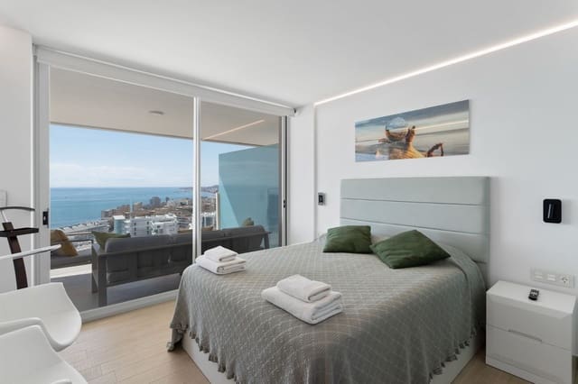 3 quarto Apartamento para venda em El Higuerón, Fuengirola - 1 050 000 € (Ref: 9513113)
