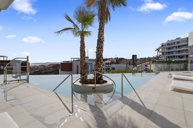 3 quarto Apartamento para venda em El Higuerón, Fuengirola - 1 050 000 € (Ref: 9513113)