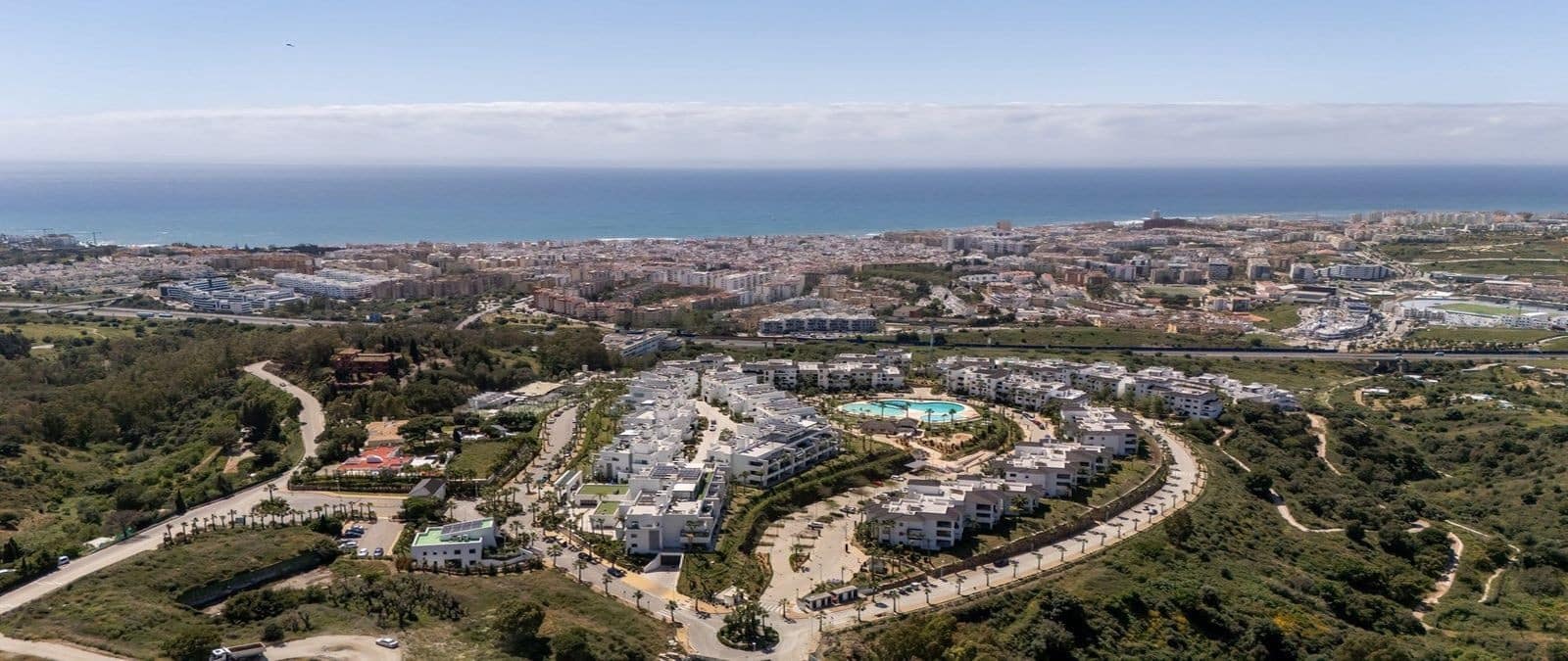 3 bedroom Apartment for sale in Estepona with pool garage - € 890,000 (Ref: 9513114)
