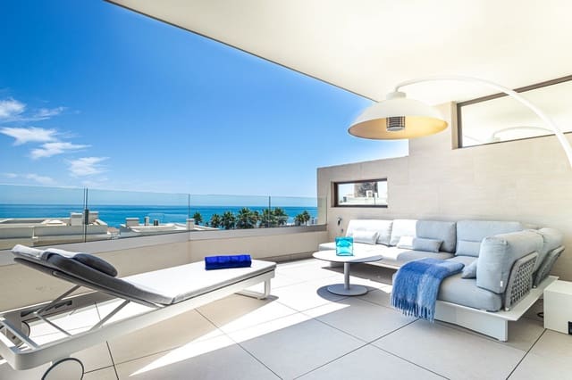 2 slaapkamer Appartement te koop in Estepona met zwembad garage - € 1.340.000 (Ref: 9513115)