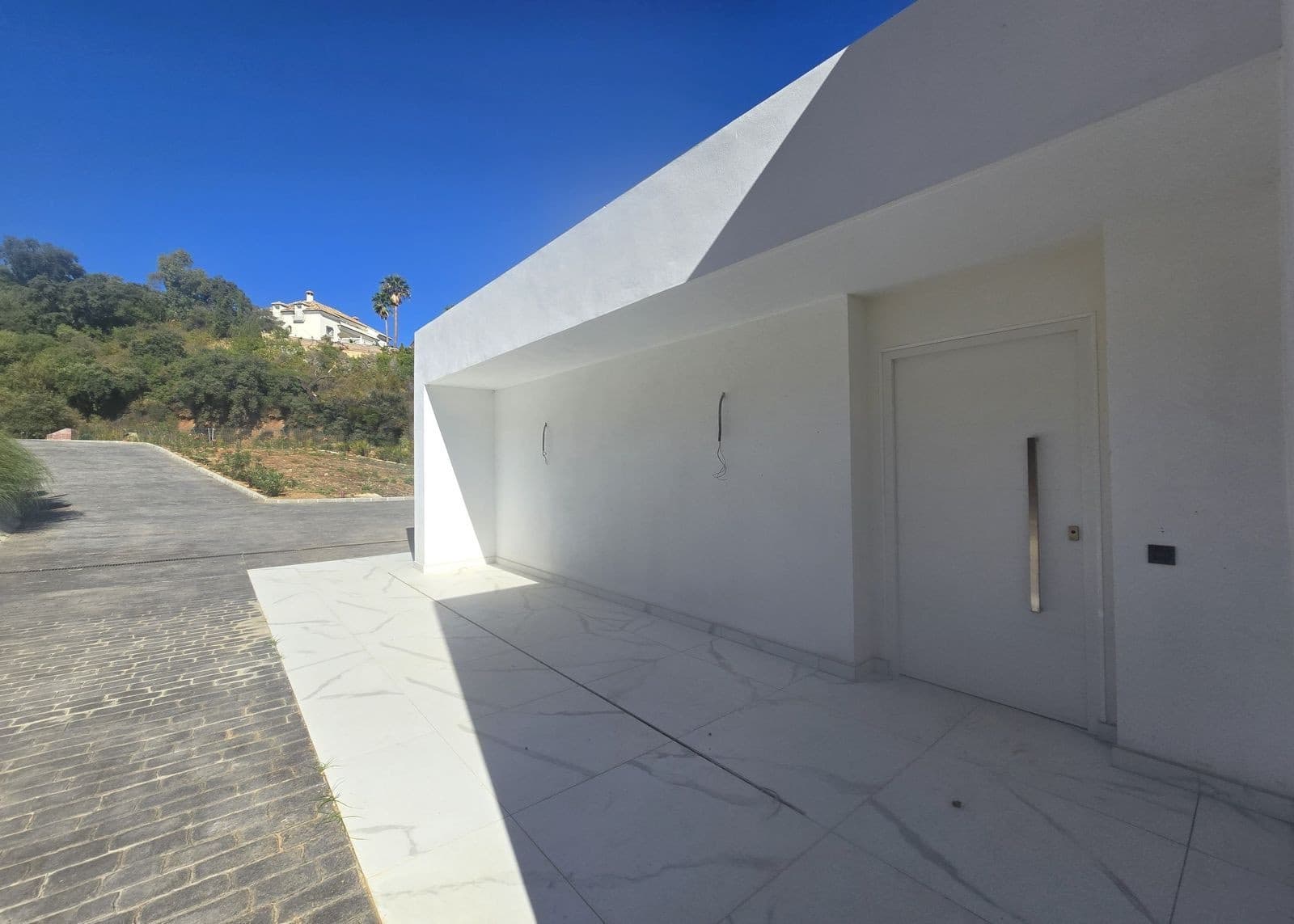 4 Zimmer Villa zu verkaufen in Marbella mit Pool Garage - 1.599.000 € (Ref: 9513117)