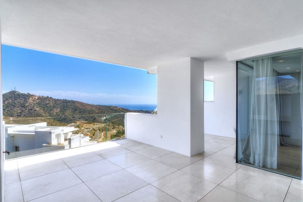 2 bedroom Apartment for sale in Ojen with pool garage - € 760,000 (Ref: 9513119)