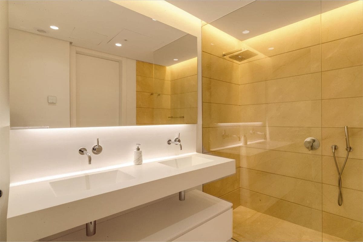 2 slaapkamer Appartement te koop in Ojen met zwembad garage - € 760.000 (Ref: 9513119)