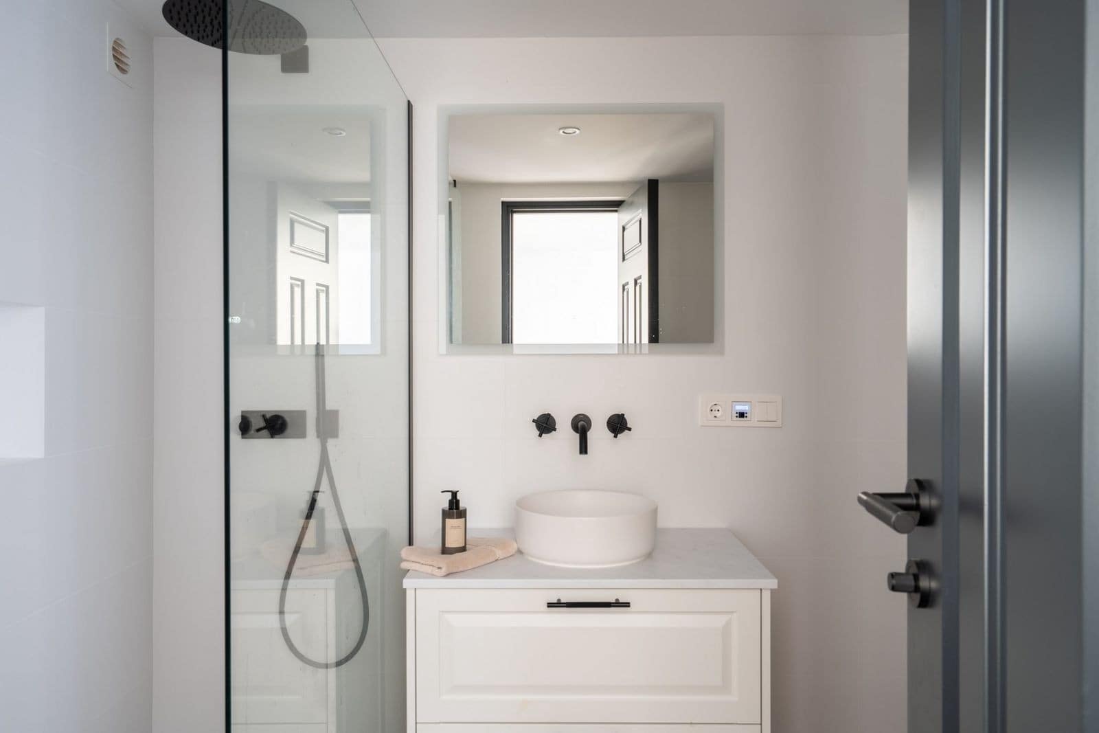 5 bedroom Finca/Country House for sale in Casares - € 1,550,000 (Ref: 9518793)