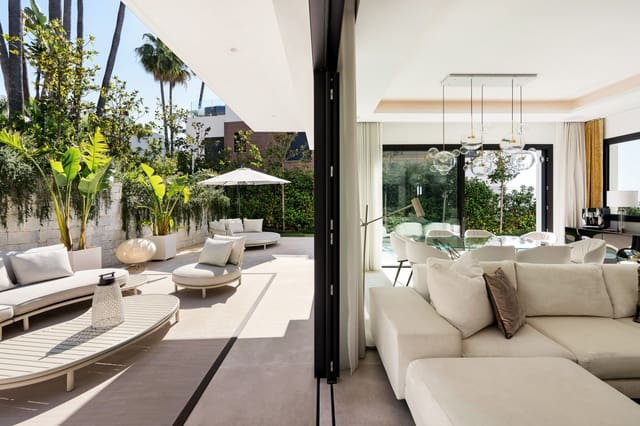 4 soveværelse Semi-Rækkehus til salg i Marbella med swimmingpool garage - € 3.500.000 (Ref: 9527295)