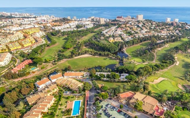 Tontti myytävänä paikassa Benalmádena - 8 500 000 € (Ref: 9527308)
