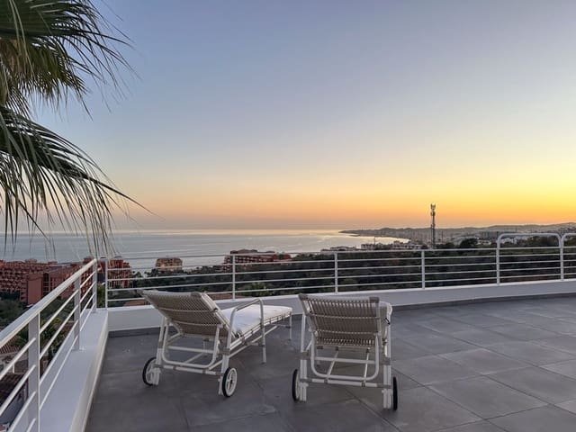 4 camera da letto Villa in vendita in La Capellania, Benalmádena con piscina garage - 2.695.000 € (Rif: 9527341)