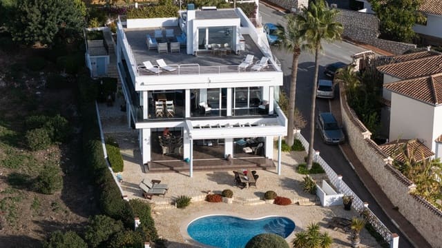 4 camera da letto Villa in vendita in La Capellania, Benalmádena con piscina garage - 2.695.000 € (Rif: 9527341)