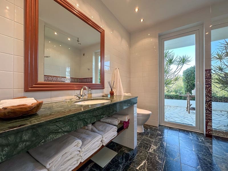 4 camera da letto Villa in vendita in La Capellania con piscina garage - 2.695.000 € (Rif: 9527341)