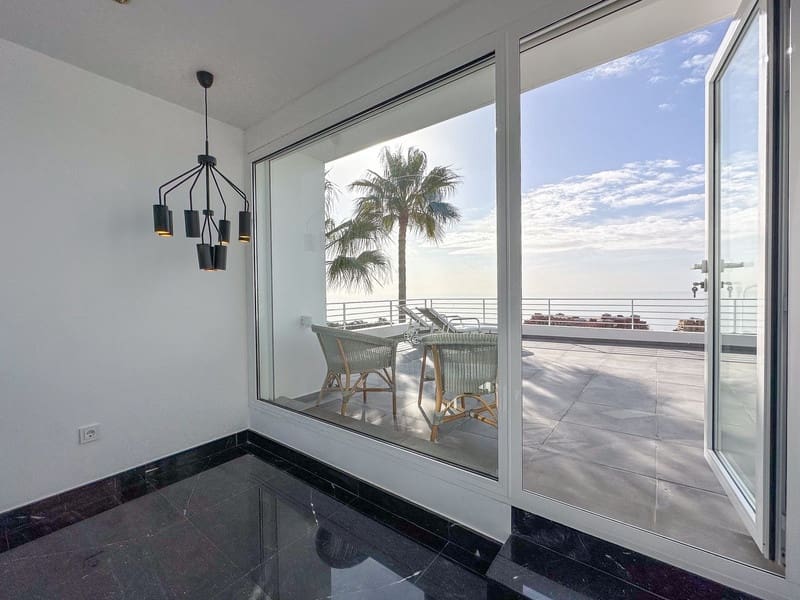 4 camera da letto Villa in vendita in La Capellania con piscina garage - 2.695.000 € (Rif: 9527341)