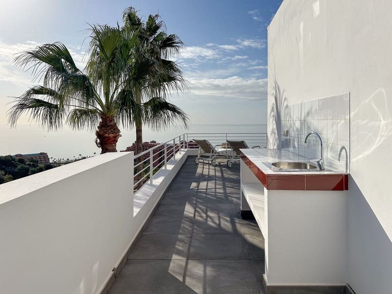 4 camera da letto Villa in vendita in La Capellania con piscina garage - 2.695.000 € (Rif: 9527341)