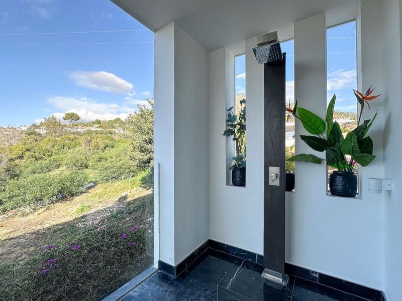 4 camera da letto Villa in vendita in La Capellania con piscina garage - 2.695.000 € (Rif: 9527341)