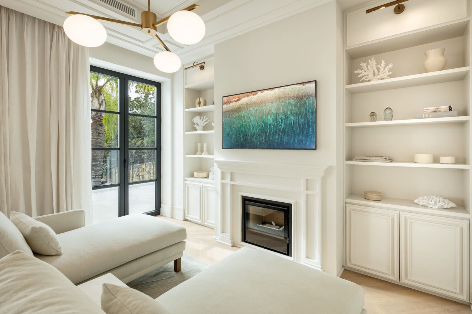 5 bedroom Villa for sale in Marbella with garage - € 4,995,000 (Ref: 9527348)