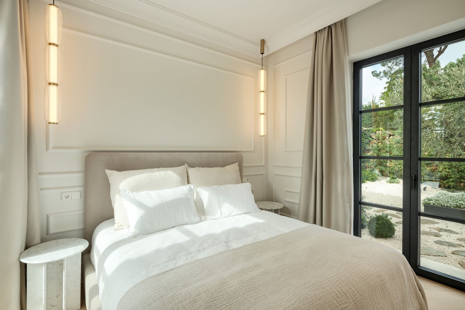 5 bedroom Villa for sale in Marbella with garage - € 4,995,000 (Ref: 9527348)