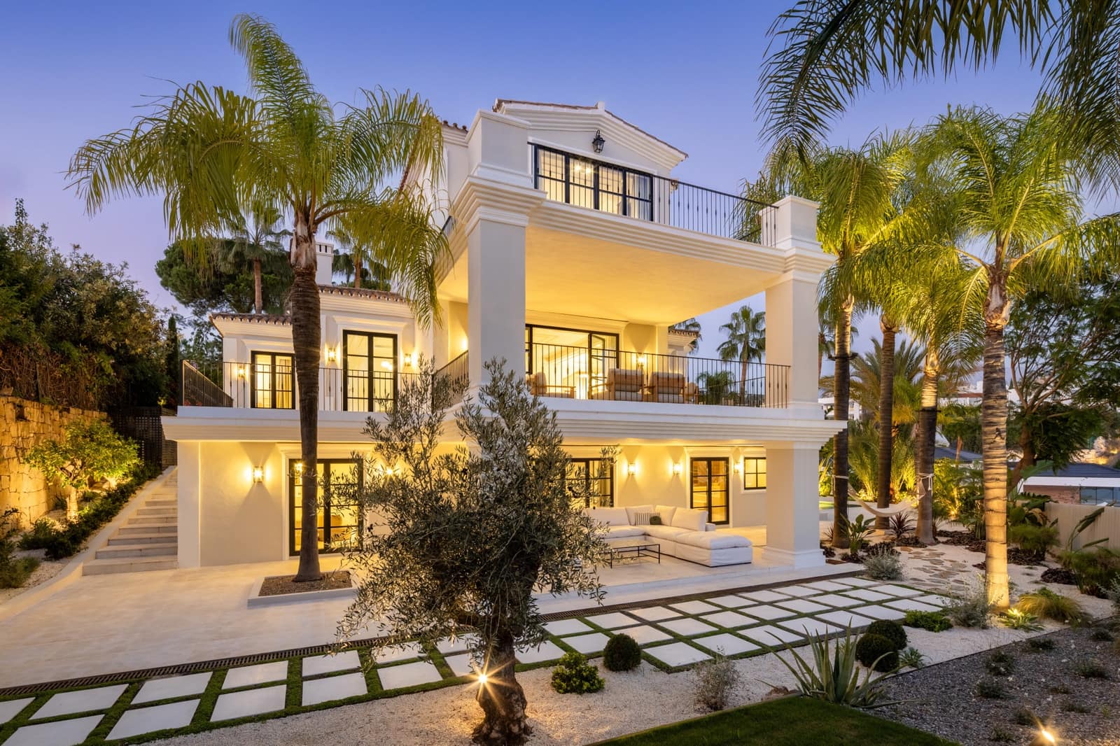 5 Zimmer Villa zu verkaufen in Marbella mit Garage - 4.995.000 € (Ref: 9527348)