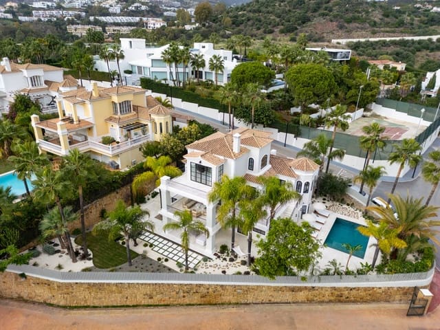 5 Zimmer Villa zu verkaufen in Marbella mit Garage - 4.995.000 € (Ref: 9527348)
