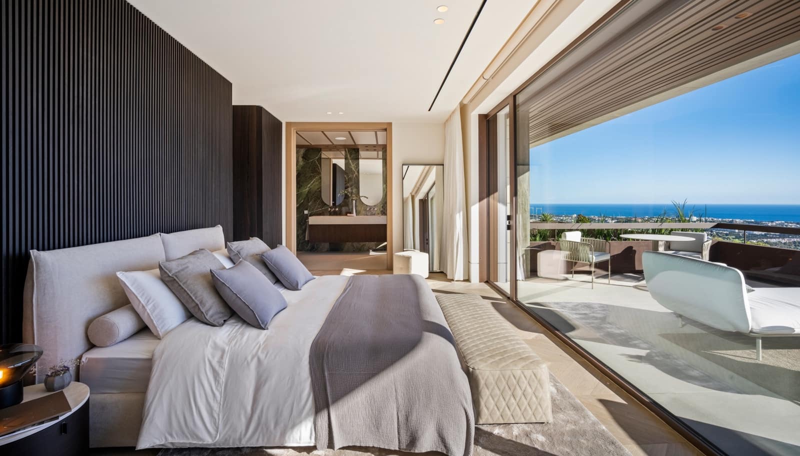 5 sovrum Villa till salu i Benahavis med pool garage - 7 395 000 € (Ref: 9527356)