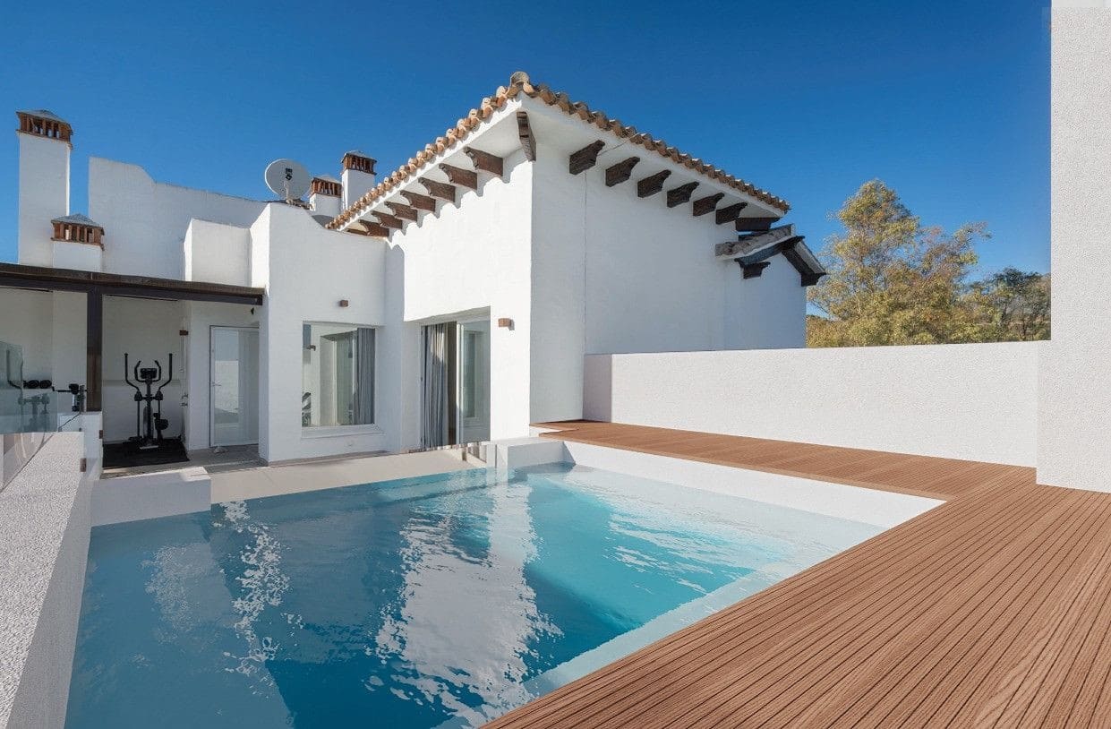 3 bedroom Penthouse for sale in Nueva Andalucia with pool garage - € 1,695,000 (Ref: 9533428)