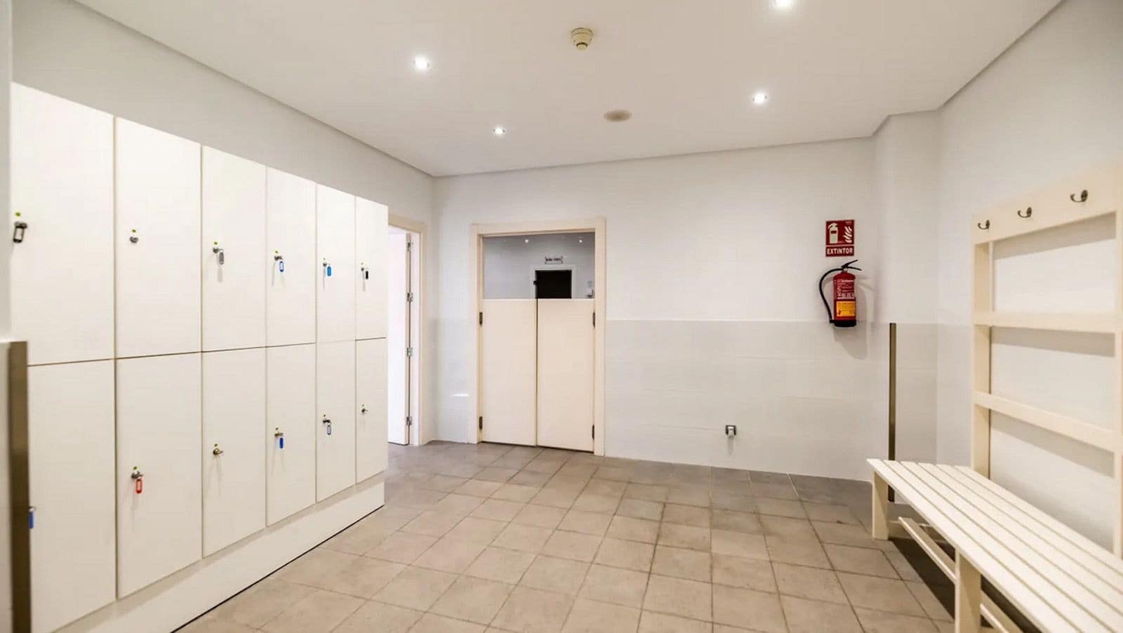 3 Zimmer Apartment zu verkaufen in Marbella mit Pool Garage - 1.495.000 € (Ref: 9535635)
