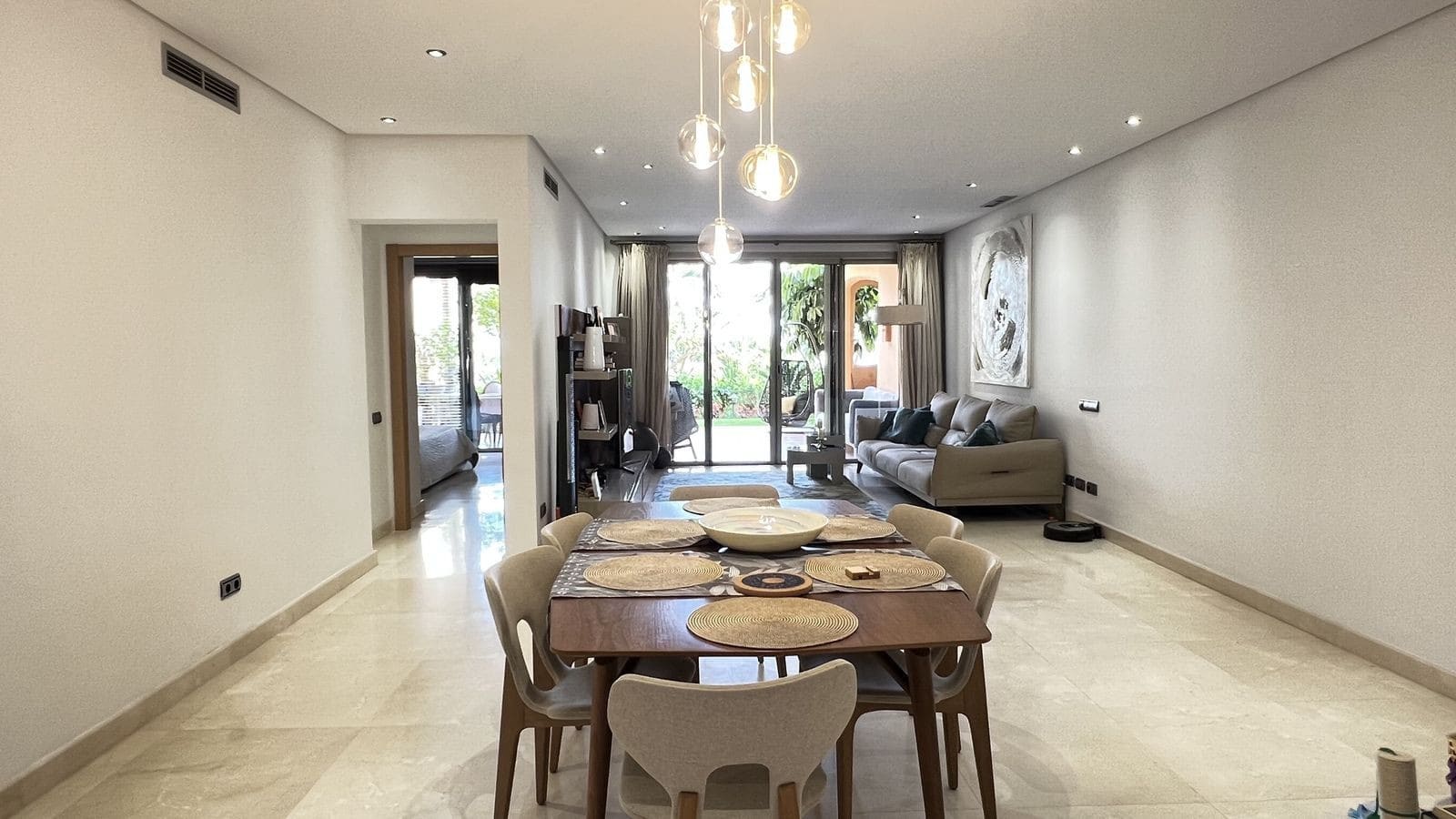 3 Zimmer Apartment zu verkaufen in Marbella mit Pool Garage - 1.495.000 € (Ref: 9535635)
