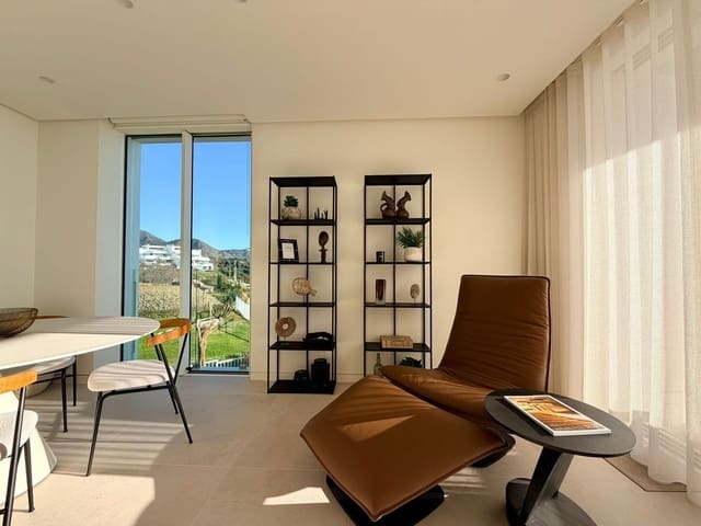 Apartamento de 3 habitaciones en Marbella en venta con piscina garaje - 1.250.000 € (Ref: 9535637)