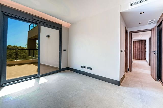 3 soveværelse Lejlighed til salg i Nueva Andalucia, Marbella med swimmingpool garage - € 895.000 (Ref: 9564896)