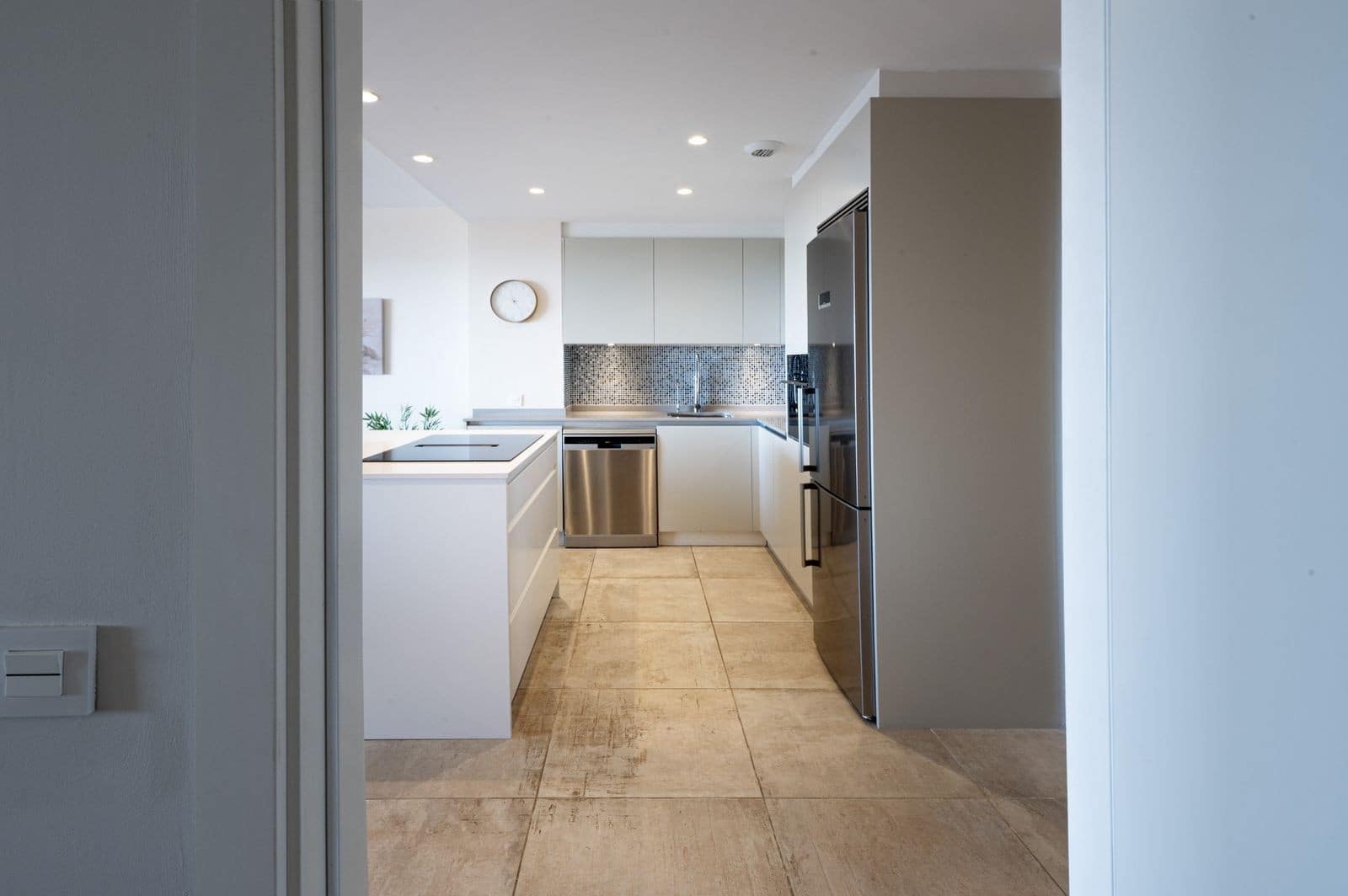 3 Zimmer Apartment zu verkaufen in La Cala de Mijas mit Pool Garage - 749.000 € (Ref: 9564897)