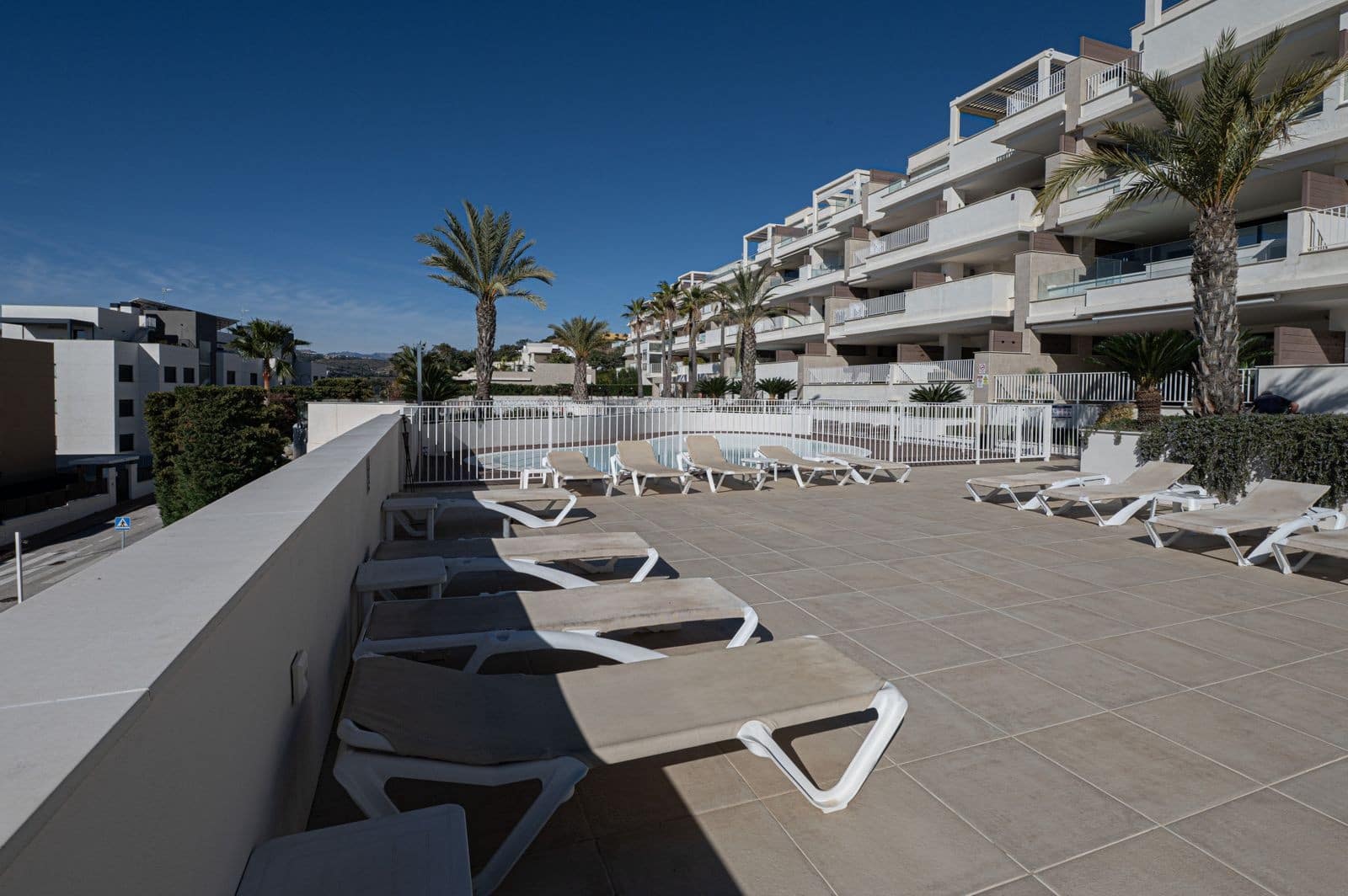 3 Zimmer Apartment zu verkaufen in La Cala de Mijas mit Pool Garage - 749.000 € (Ref: 9564897)