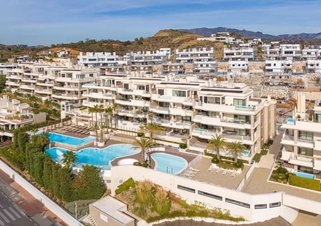 3 chambre Appartement à vendre à La Cala de Mijas, Mijas avec piscine garage - 749 000 € (Ref: 9564897)
